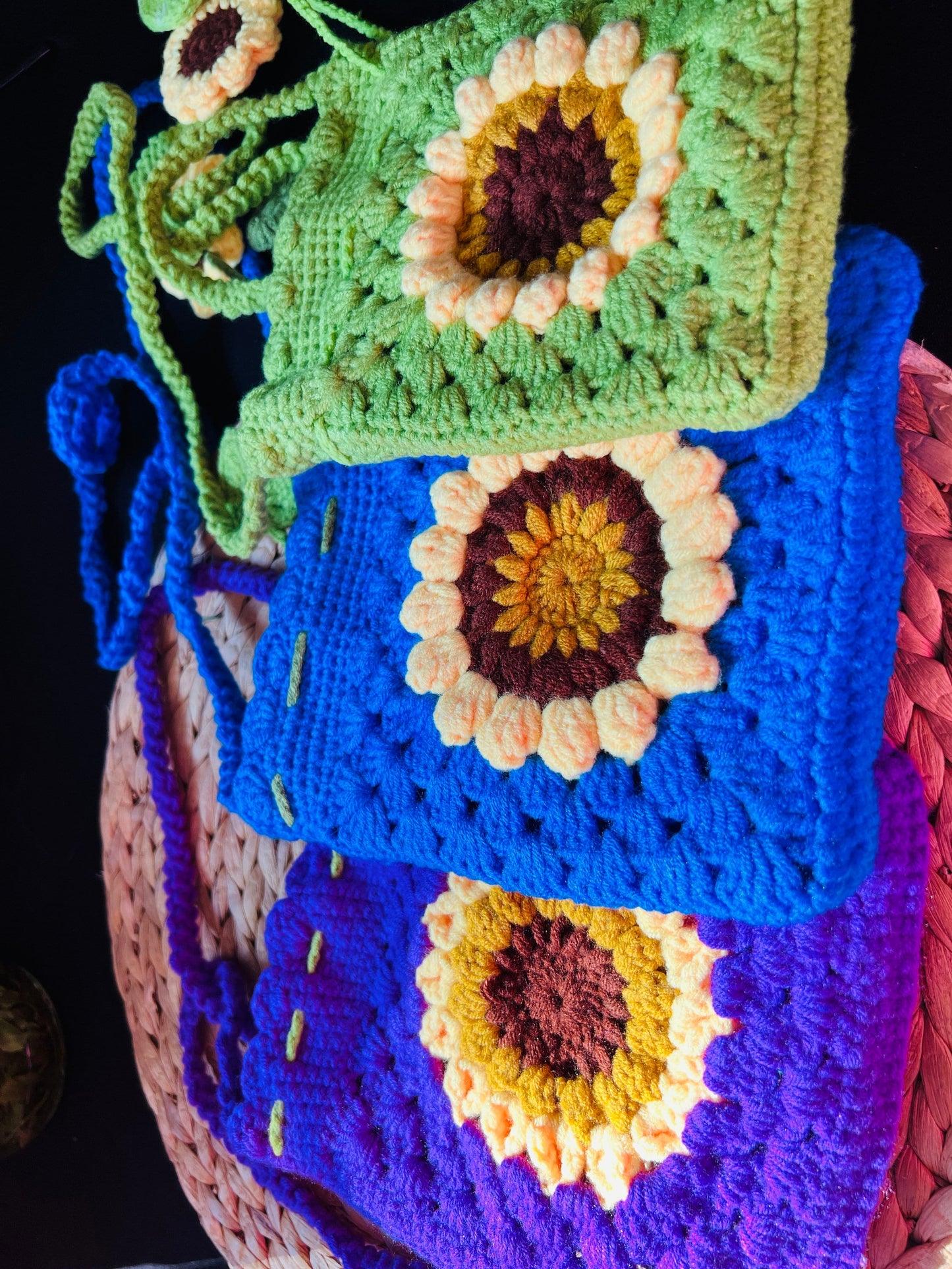 Crochet sun flowers crossbody Bag,Handmade flowers Bag,Knitted sun flowers Bag,crochet purse crossbody bagsready to ship, gift for her