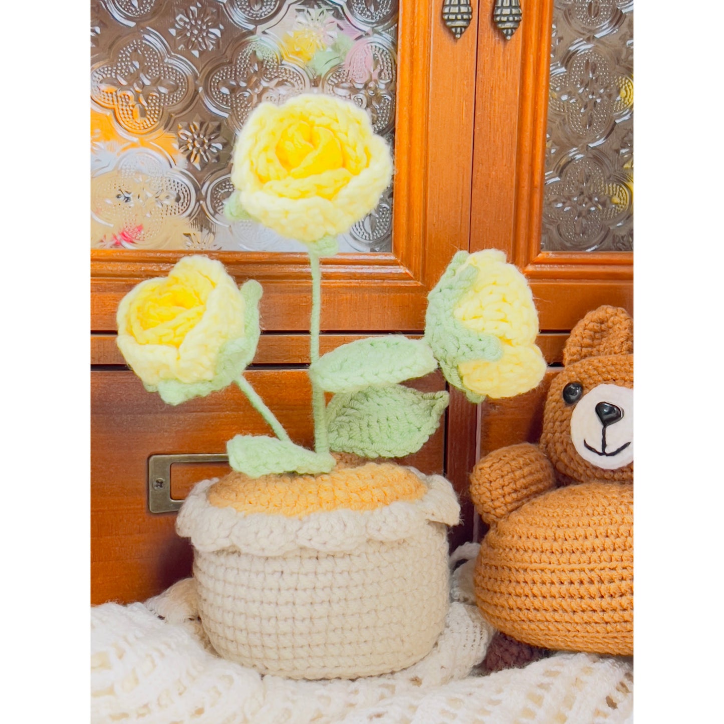 Crochet flowers in the pot, plant pot, handmade flowers