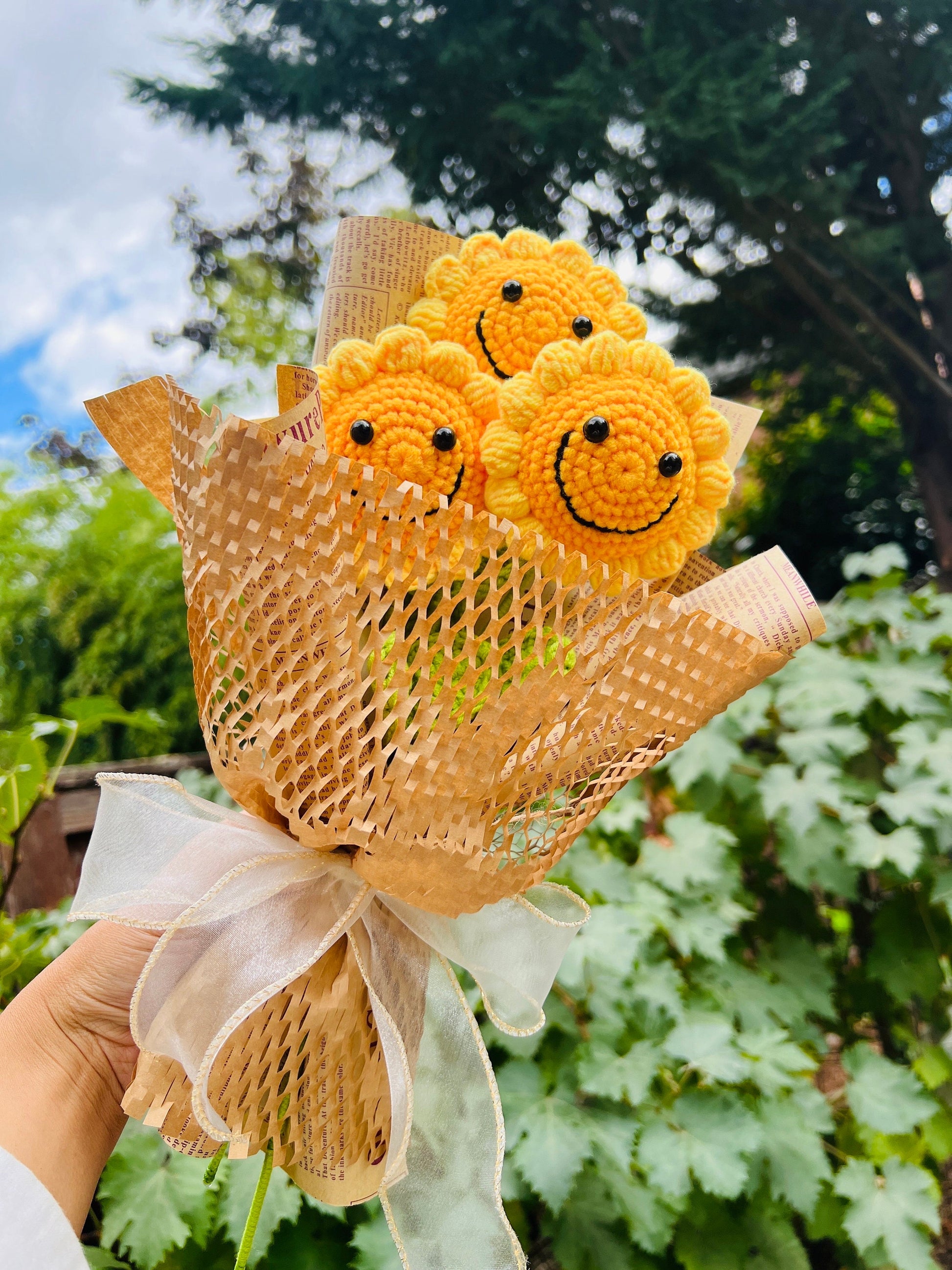 Handmade knitted sunflower bouquet, Crochet Sunflower Bouquet, Crocheted Flowers, Gift for her, new year gift, special gift,Mother’s Day gif