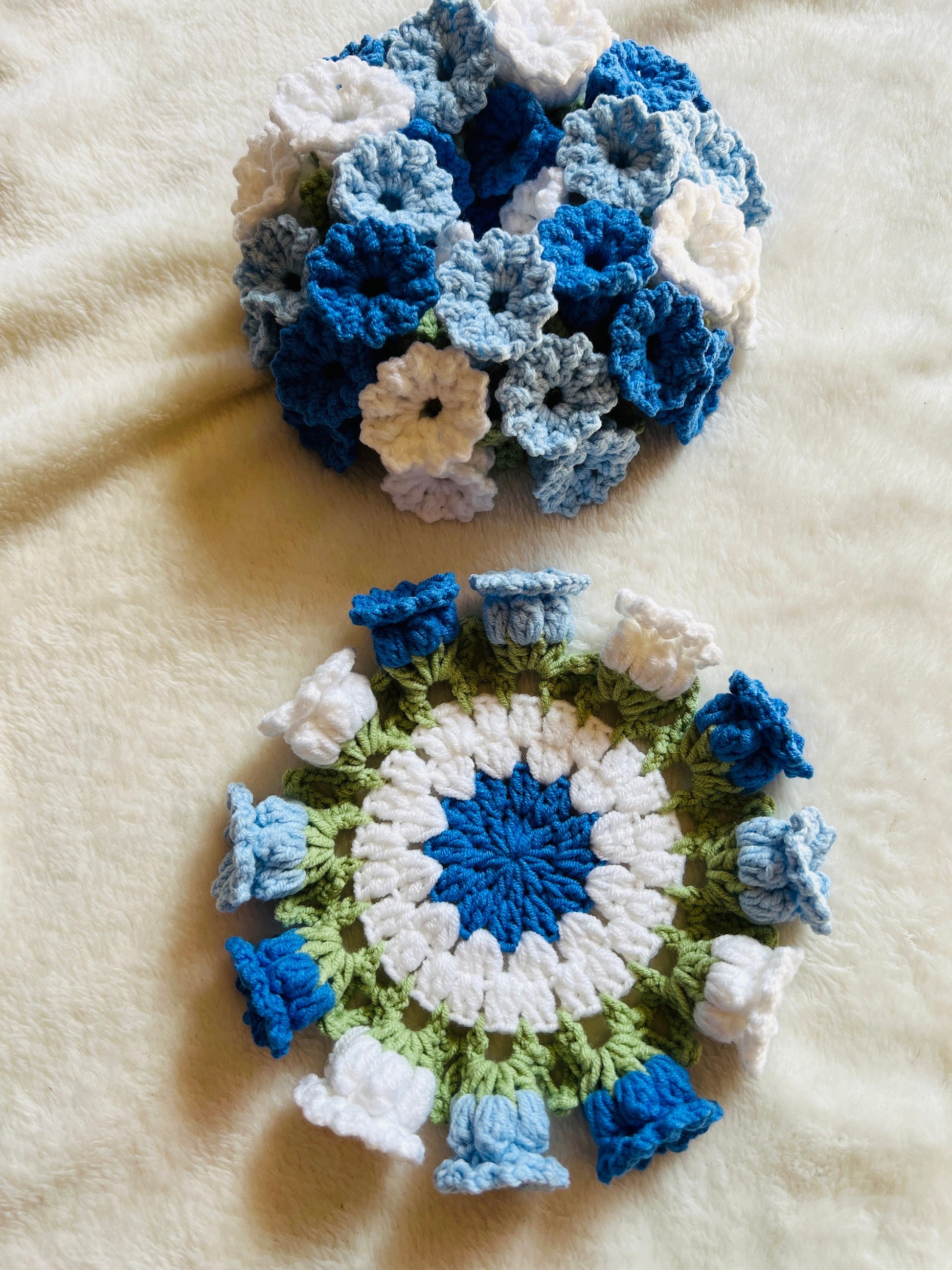 Crochet flower coasters, handmade gift,lily of valley coasters, mug coasters, birthday gift, anniversary gift, handmade gifts,fast ship