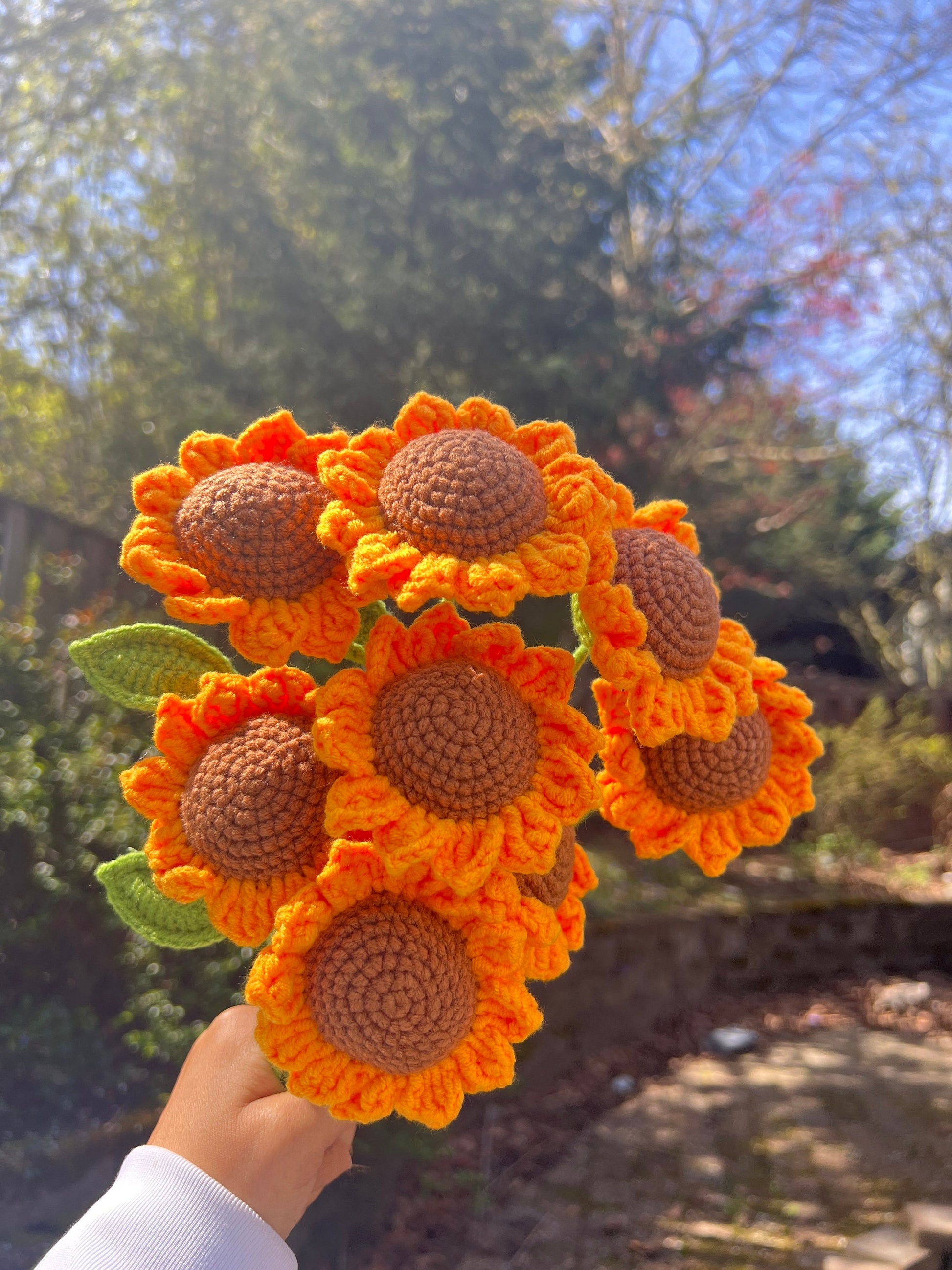 Handmade knitted Sunflower, Crochet Sunflower Bouquet, Birthday Gift,Gift for her, mom dad, friends,parents, anniversary gift