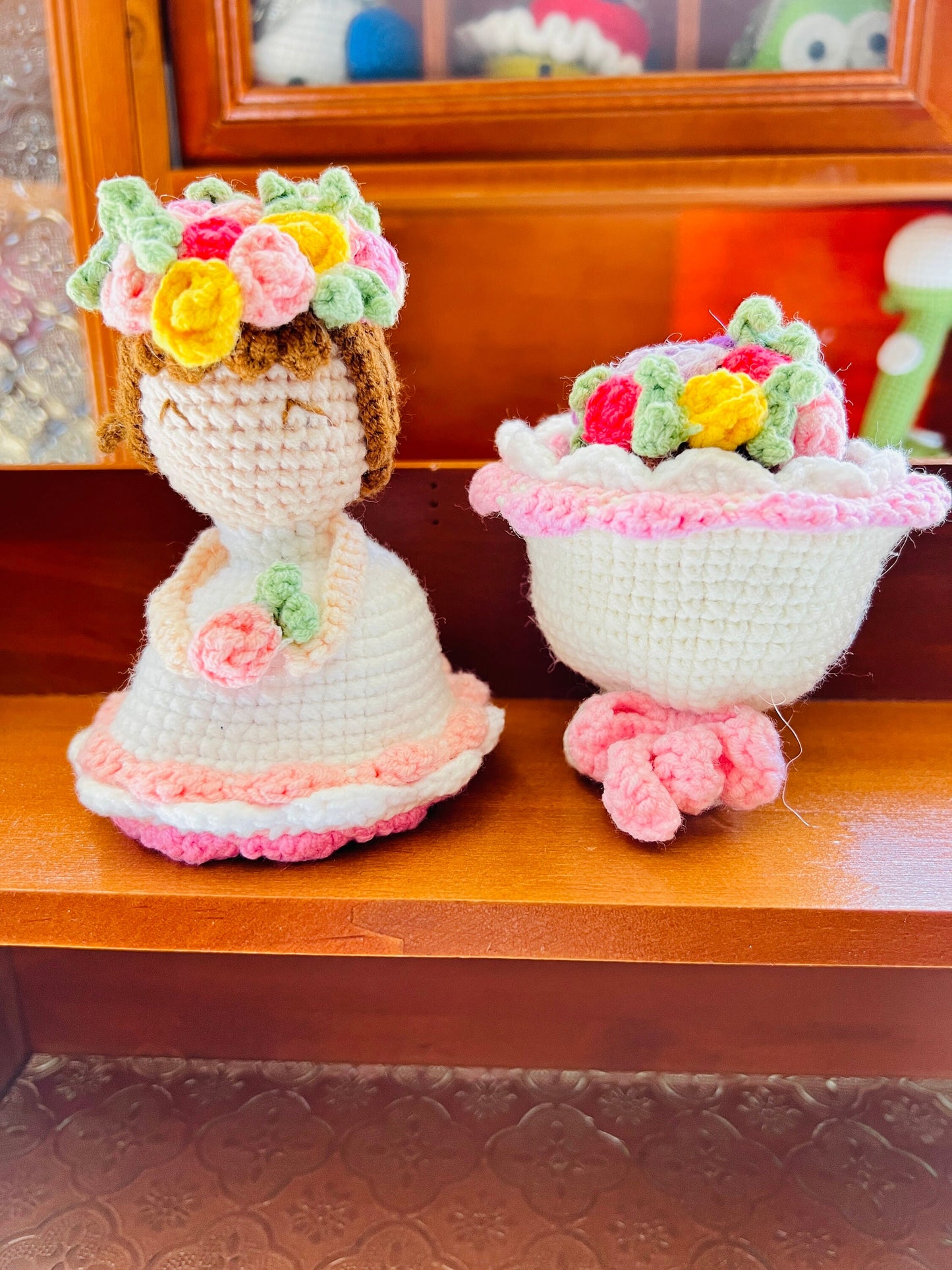 Handmade Princess Crochet, ,Reversible Flower Bouquet and Bride Amigurumi, Amigurumi Princess Doll, Soft Toy For Kids, gift for her